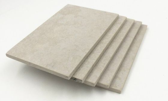 Conception hôtelière Carte de silicate de calcium isolée à haute densité pour isolation incendiaire