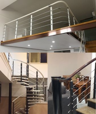 Design moderne Barrière d'escalier en fer pour l'extérieur Escalier en bois monté sur mur Nouveau design