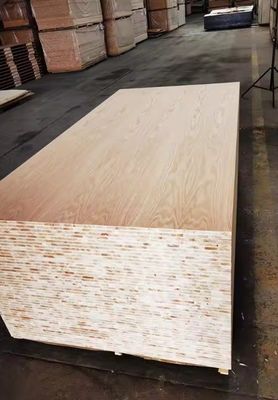 Décoration hôtelière 18 mm contreplaqué stratifié en mélamine avec finition de surface en plaque de placage