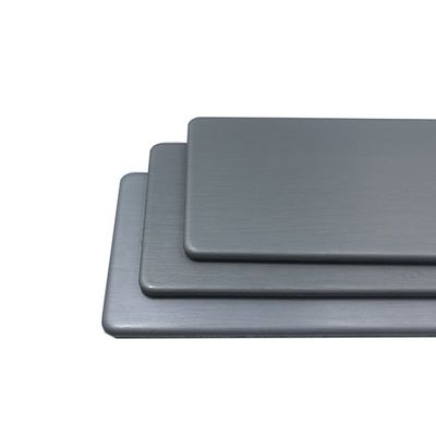 Style de conception traditionnel Plaque composite en titane zinc à l'intérieur avec une longue durée de vie
