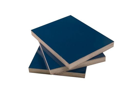 Le contreplaqué laminé en plastique de première classe avec des normes de production élevées et compétitif