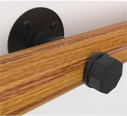 Conception moderne contre le mur à l' intérieur Grille pour personnes âgées Escaliers en bois Manches