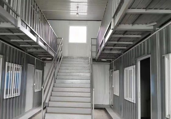 Maison de conteneurs isolants thermiques de 20 ou 40 pieds avec style de conception moderne du milieu du siècle