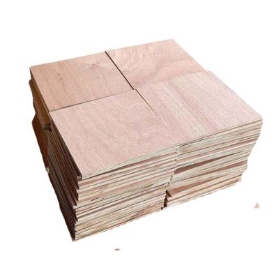 Plywood de qualité commerciale 6/9/12/15/18 mm avec la meilleure surface de décoration à double face