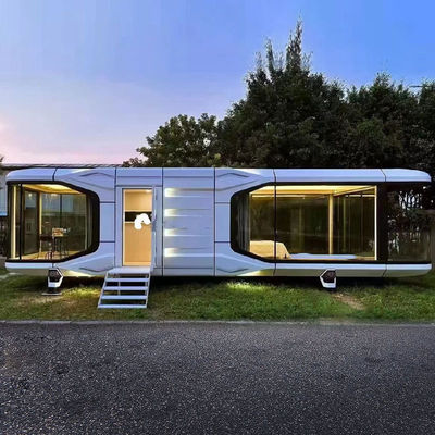 Des maisons en conteneurs de style postmoderne La combinaison parfaite de forme et de fonction