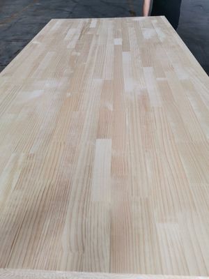 Moderne style de conception de bois de pin Joint Board et compétitif pour les meubles d'intérieur