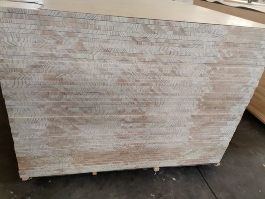 Moderne style de conception de bois de pin Joint Board et compétitif pour les meubles d'intérieur