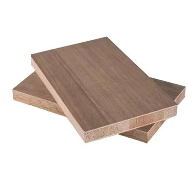 Matériau du panneau non métallique bois de bouleau placage de meubles contreplaqué pour le style de design moderne