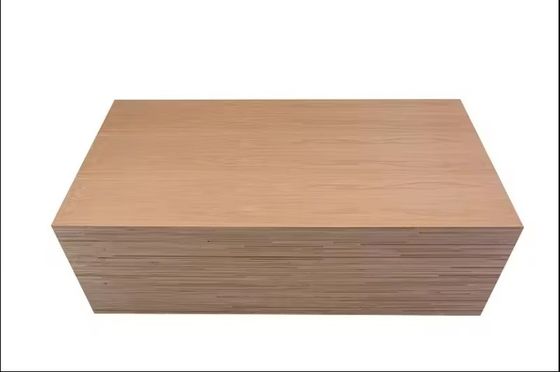 Matériau du panneau non métallique bois de bouleau placage de meubles contreplaqué pour le style de design moderne