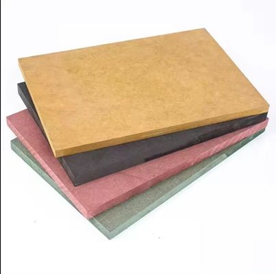 Normes d'émission de formaldéhyde E1 Carton MDF en bois laminé en mélamine blanche