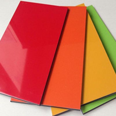 revêtements muraux de couleur Alucobond résistant au feu pour les façades de bâtiments extérieurs et flexibles