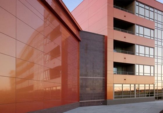 Panneau composite en aluminium de 4 x 8 pour revêtement de murs dans les hôtels