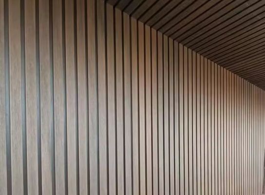 Panneaux de façade composite en bois plastique longueur personnalisée 159 mm x 23 mm x longueur personnalisable